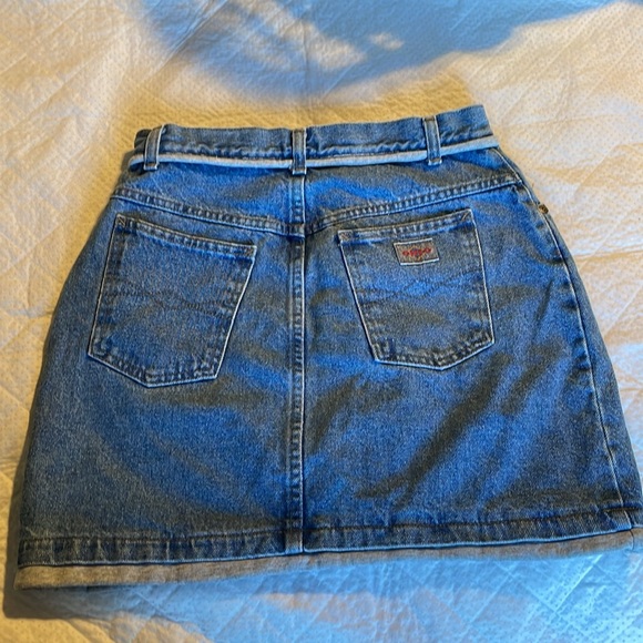 Demin Jean skirt made in Canada - Picture 2 of 8